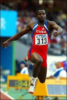 El atleta cubano: Salto Triple