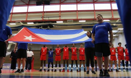 Voleibol: Victoria cubana en el regreso de Simón