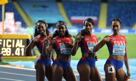 Cuba gana el título en el 4×400 femenino en #Silesia21