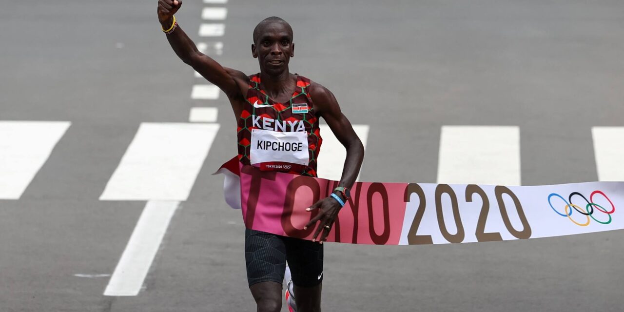Eliud Kipchoge vuelve a coronar su sueño olímpico