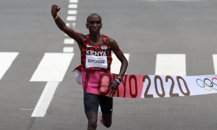Eliud Kipchoge vuelve a coronar su sueño olímpico